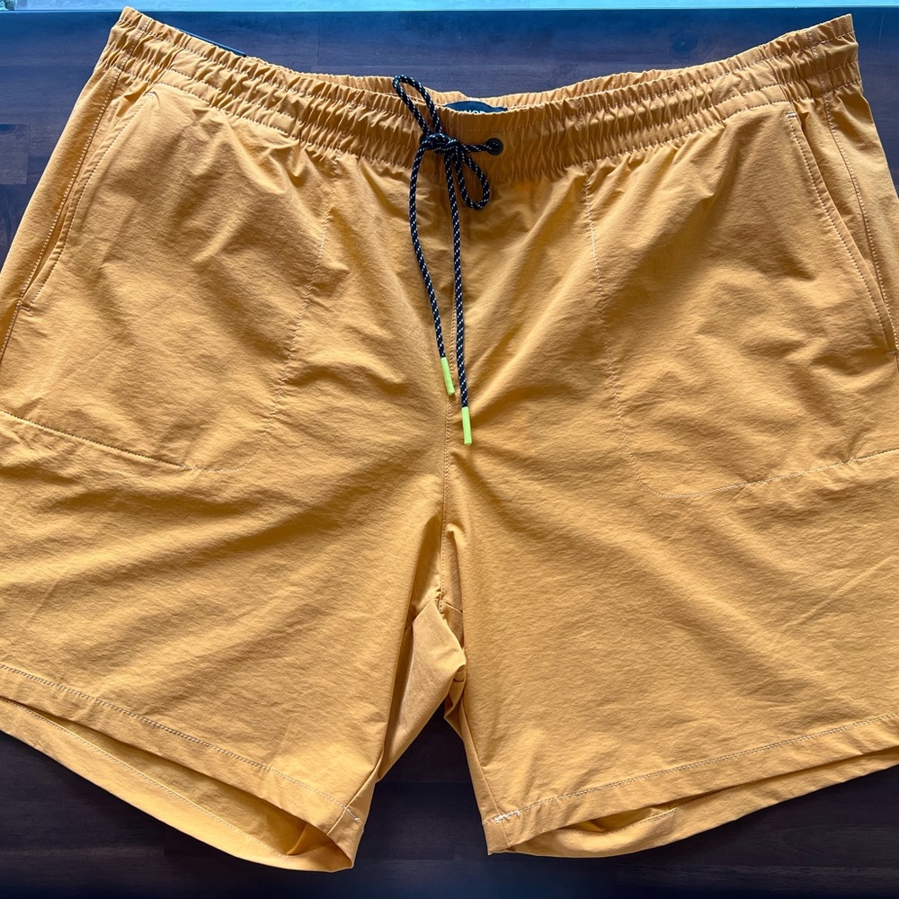 BONOBOS - The Rec Short Fit - Deep Marigold